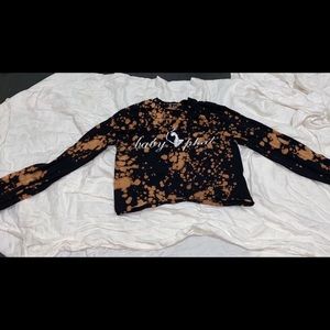 Long sleeve bleach shirt